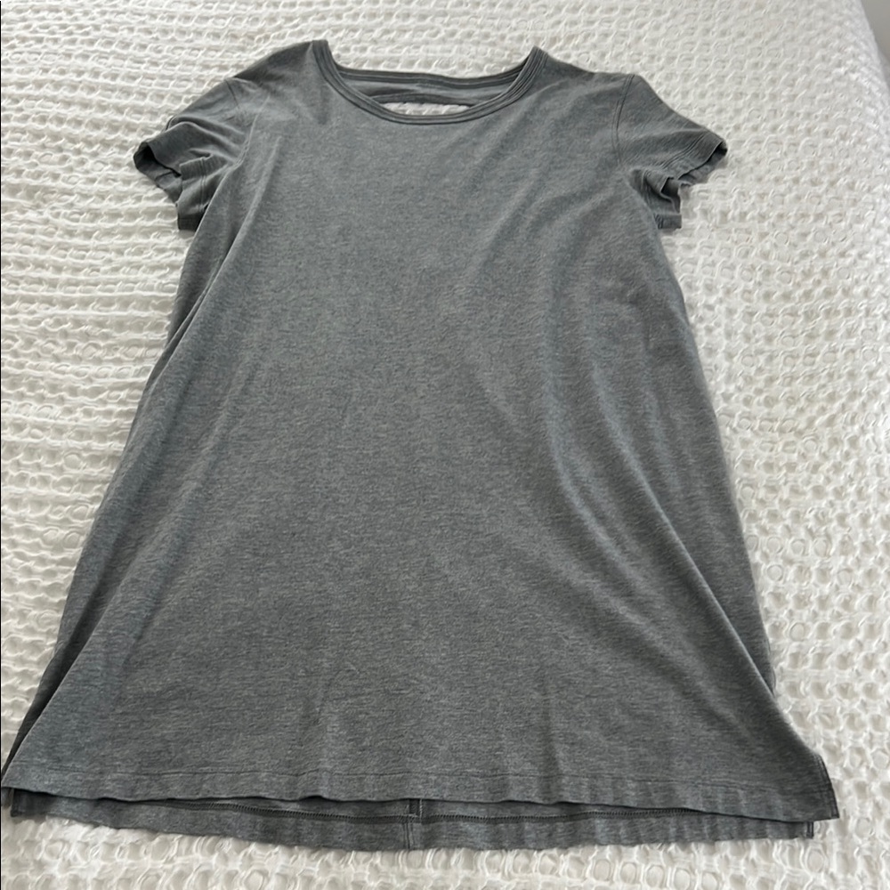 Lululemon Gray Short Sleeve T-Shirt with cutout in back 6